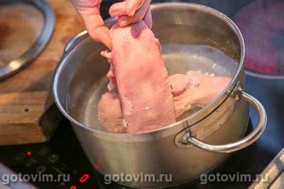 Как и сколько варить свиной язык. Рецепт с фото