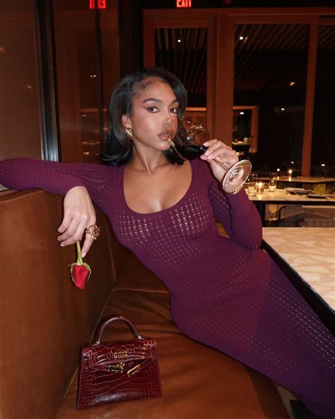 The Flipped Bob Hair Trend: Everything You Need To Know About This