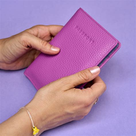 Ascot | Passport Wallet - Tusk