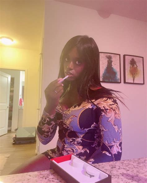 TW Pornstars - Ana Andrews - VIP Fanclub. Twitter. How do I look?. 3:58