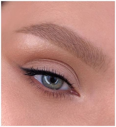 Карандаш для бровей LUXVISAGE EYEBROW PENCIL тон 104 черный — купить в ...