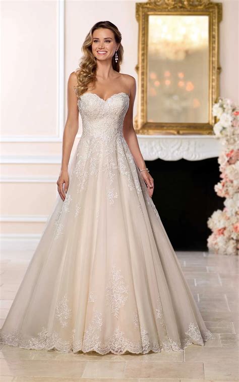 Affordable Classic Wedding Dress | Stella York Wedding Dresses