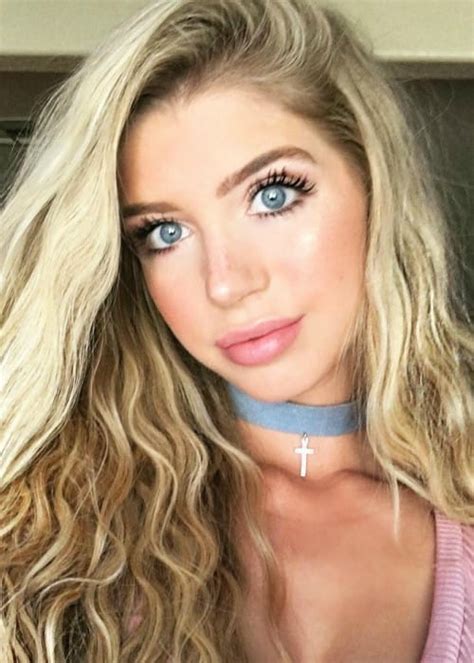 allie deberry height weight age boyfriend family facts biography