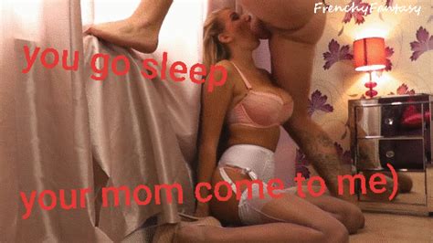 Mom fun - Porn With Text