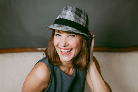 Lauren K. Robek