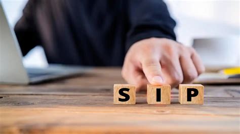 sip investment definition examples pros   works