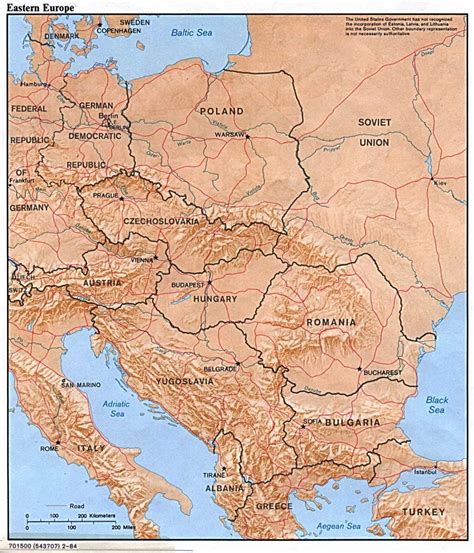 Подробная политическая карта Восточной Европы с рельефом - 1984 ...