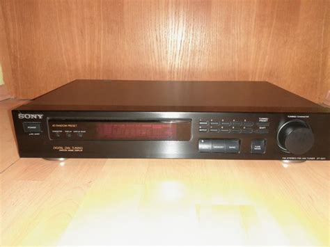 Tuner Sony ST-S211