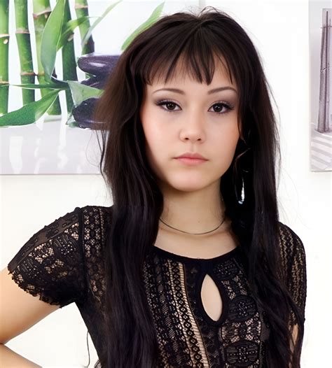 Sandra Zee (Actor) Wiki, Height, Biography, Husband, Age and More