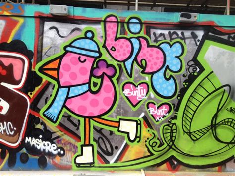 Binty Bint - I Support Street ArtI Support Street Art