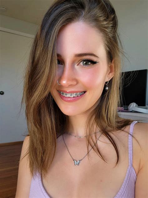 246 best u/gemma-elle images on Pholder | SFW Next Door Girls, Selfie