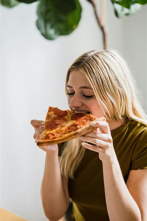 People Eating Pizza Photos, Download The BEST Free People Eating Pizza