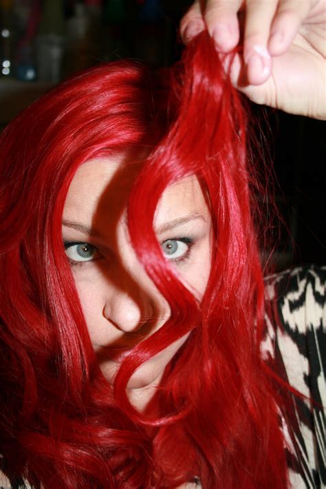 Hvordan Få Krøller Til å Holde I Glatt Hår