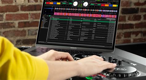 Neue DJ-Controller von Numark: Party Mix MKII und Live - gearnews.de