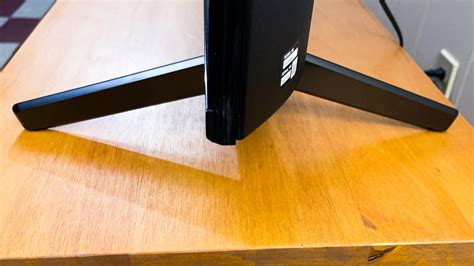 Taking a closer look at the Sony X90J TV - CNET