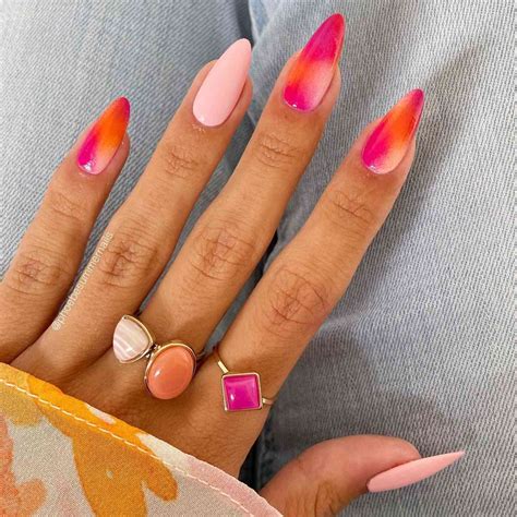 august nails ideas 12