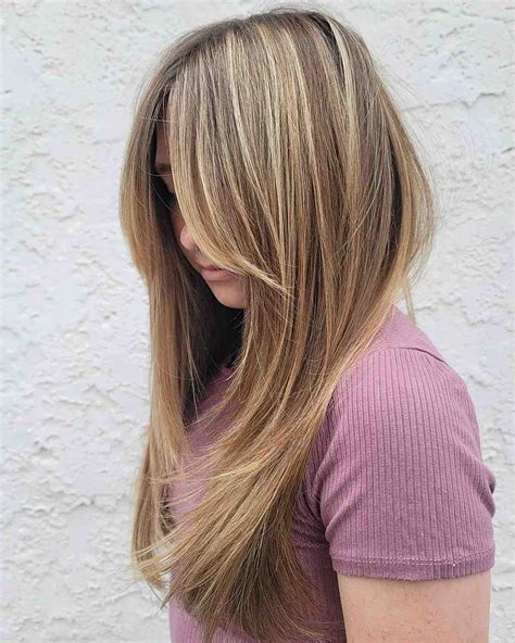 Expert tips for those who are layering hair short 9