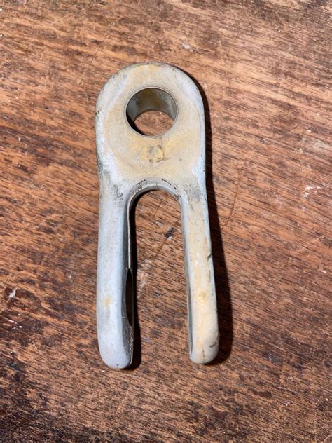 Merriman 1/2” Bronze Toggle – Sailboat Parts