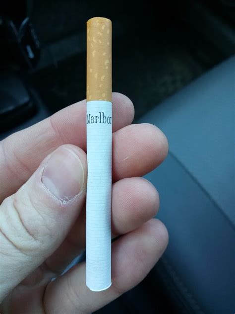 Что курят американцы: показываю настоящие сигареты Marlboro из США ...