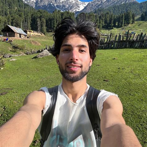 wife caught dildoing 1