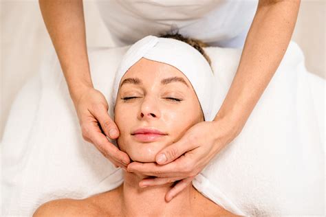 face lift massage 1