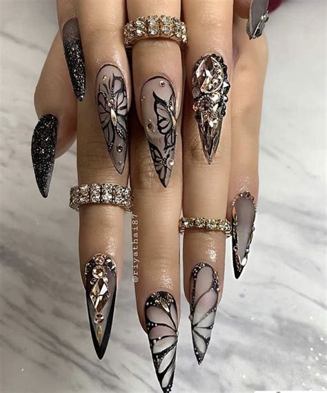 Pin by Lenka Lissa on Стилет | Acrylic nails stiletto, Stiletto nails ...