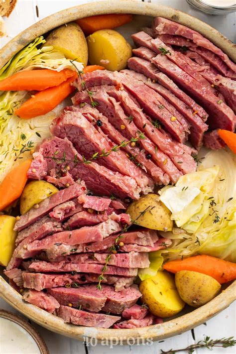 crockpot corned beef and cabbage recipes 1