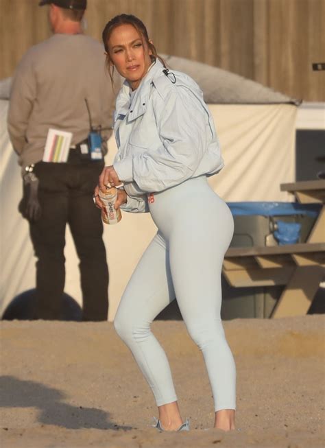 Jennifer Lopez - Beach Photo Shoot in Malibu 11/30/2022 • CelebMafia