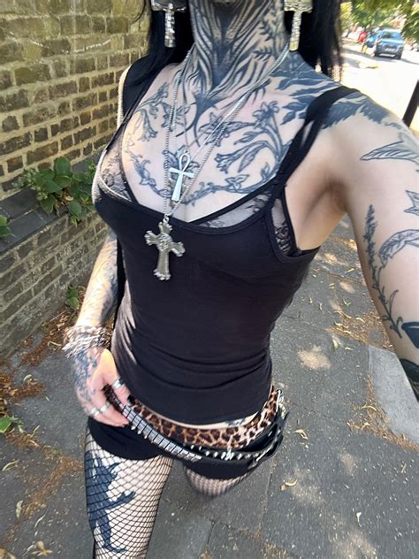 @mollieruck in 2025 | Artsy outfit, Swaggy outfits, Edgy fashion