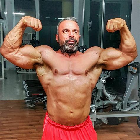 Muscle Lover - The World of Bodybuilders: Biceps & Biceps (7)