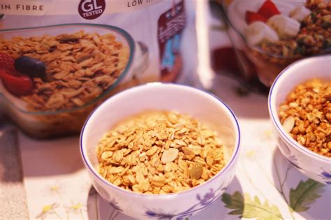 Lizi's Granola review - Sophie in the Sticks