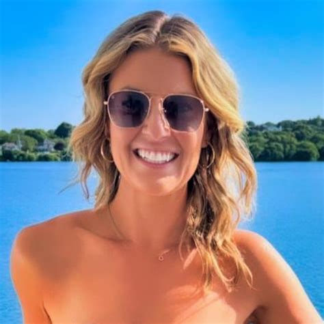 CBS Sports Reporter Amanda Balionis... - Black Adam Schefter | Facebook