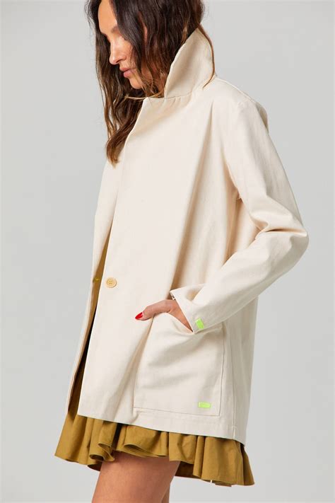 Shop — MOLYAN