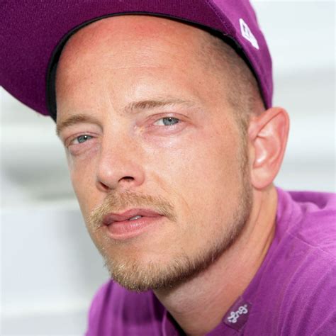 Jan Delay Frau / Jan Delay Hut Ab Fur Diese Musikalische Karriere Ndr ...