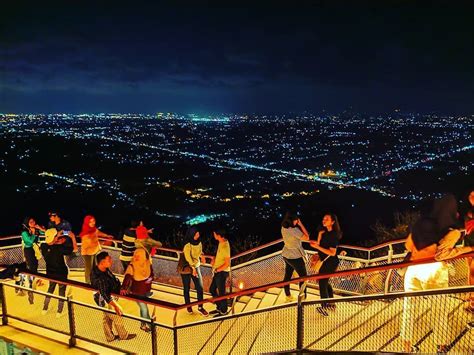 HEHA SKY VIEW JOGJA, LOKASI DAN MENU MAKAN