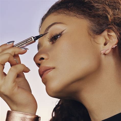 Сверхточная водостойкая подводка для глаз от Lancome