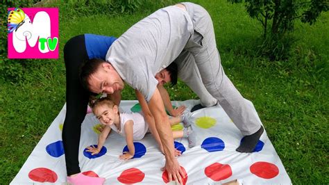Игра Твистер Twister game Играем в Твистер - YouTube