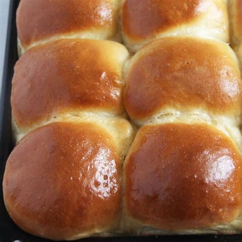 Homemade Yeast Rolls from Scratch - Where Is My Spoon