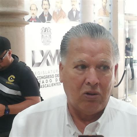 No se puede sembrar en el campo sólo con discursos oficiales, lamenta