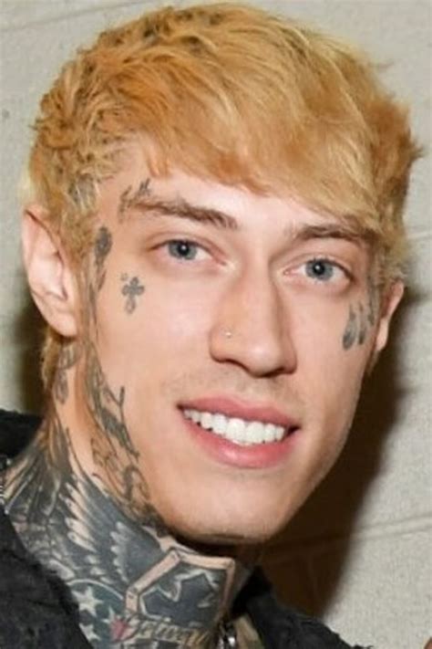 Trace Cyrus - Biografía, mejores películas, series, imágenes y noticias