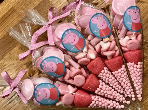 Peppa Pig Sweet Cone Favors - 2nd Birthday Celebration