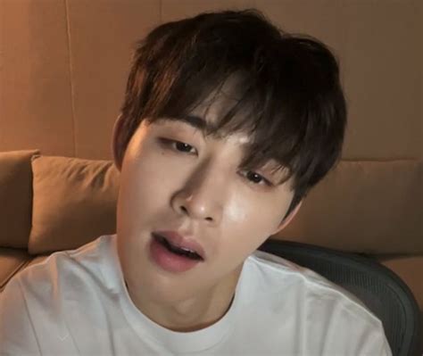 B.I || INSTAGRAM LIVE in 2022 | Instagram live, Instagram, Hanbin