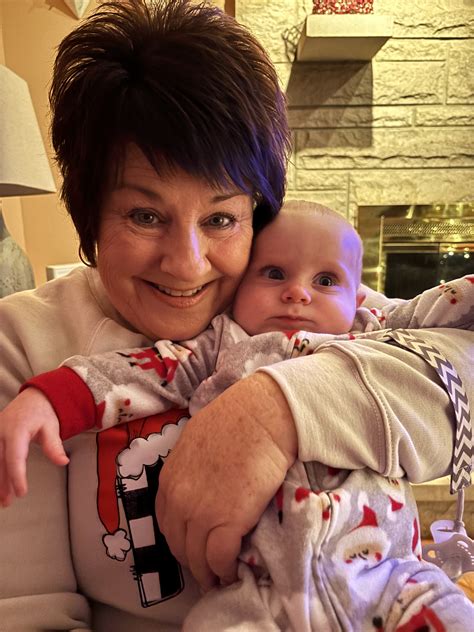 Locals praise ritchie peach funeral home kentucky for their service 31