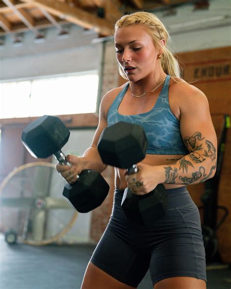 Anikha Greer | Been a solid week of doin what the shirt says ^ 🥵😴