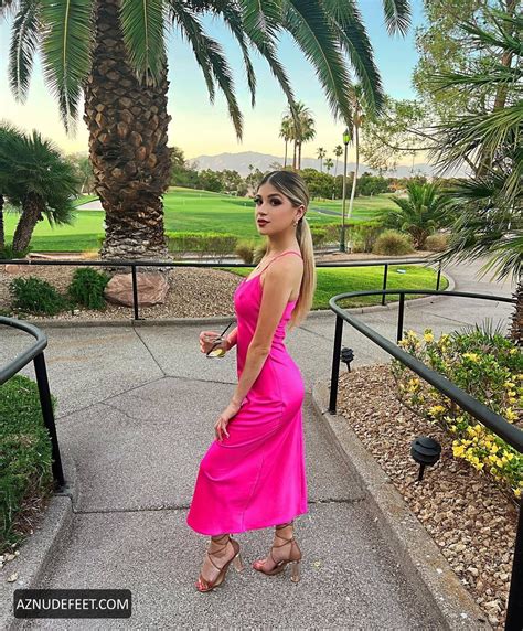 KATIE MARIE JONES Feet - AZNudeFeet