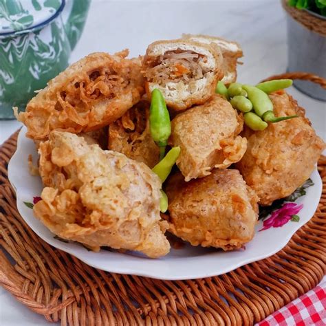 delicious tahu isi  crispy coating foto gorengan aesthetic tahu
