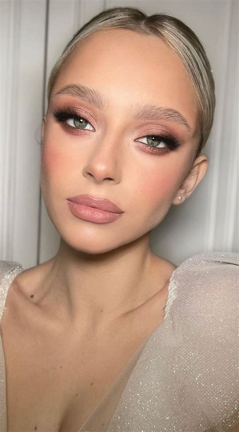 Pin by angel 🦋 on makeup | Nude makeup, Bridal makeup looks, Glowing makeup