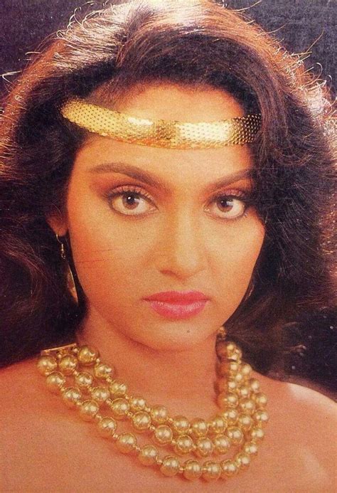 Madhavi : r/ClassicDesiBeauties