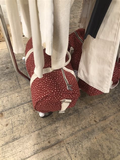 Transit Directions: How to Reach Brandy Melville in Vancouver 11