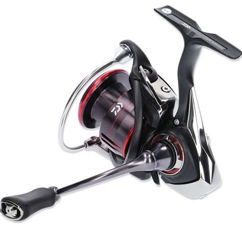 Daiwa Naviják Fuego LT 3000D-C - Rybářské potřeby Rybina